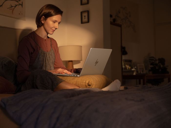 Ноутбук HP OmniBook 7 14-fs0003ua 14" WUXGA IPS AG, Intel 5-210H, 16GB, F512GB, UMA, Win11, сріблястий